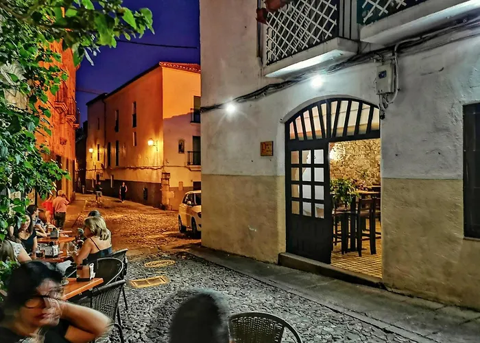 Torre Ochavada By Kubik Apartment Caceres